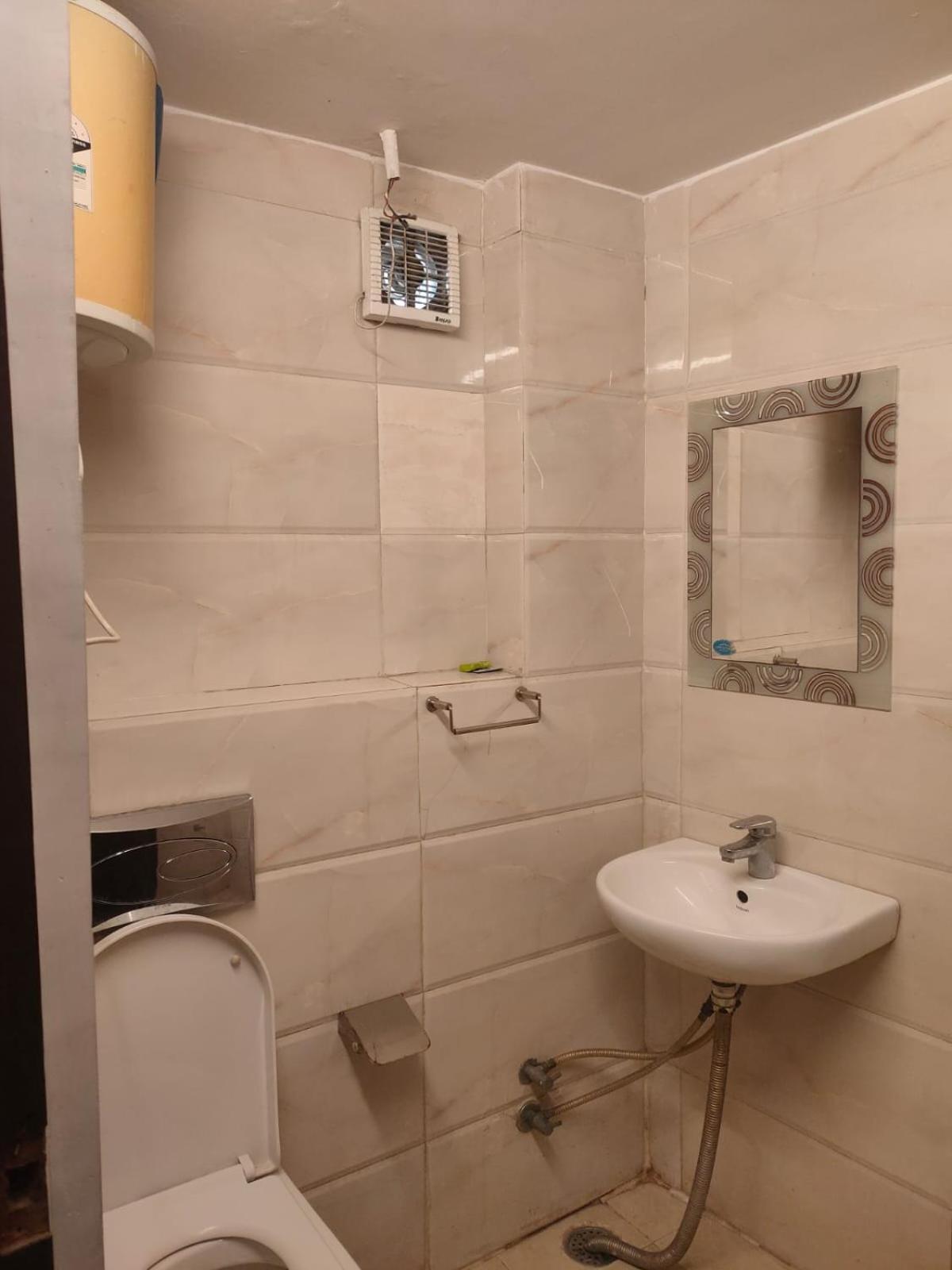 Hotel Blueberry Nowe Delhi Zewnętrze zdjęcie